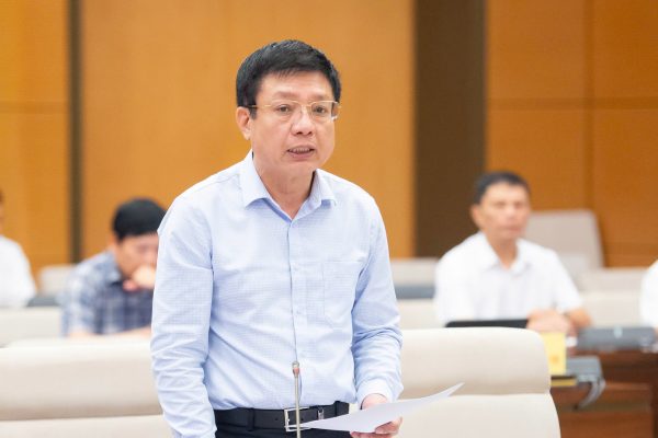 Phó Chủ tịch Quốc hội: ‘Anh em rất sợ, từ thái cực này dễ chuyển sang thái cực kia…’