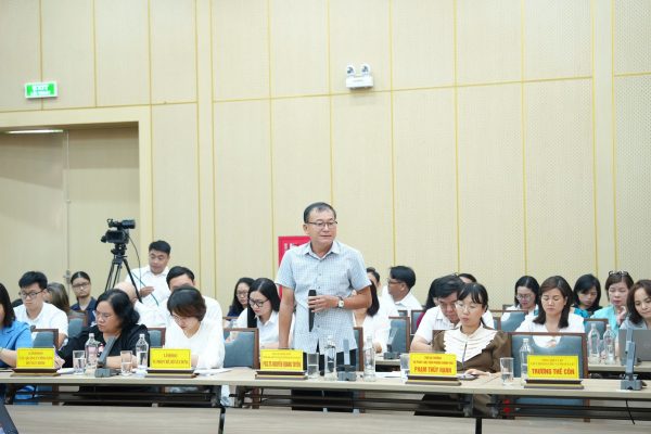 Để thị trường quyết định hoàn toàn có thể khiến ‘giá đất đuổi giá nhà, giá nhà tăng theo giá đất’