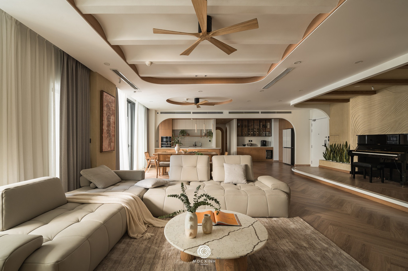 Đập thông hai căn hộ tạo nên không gian 260m2 rộng mở- Ảnh 2. Đập thông hai căn hộ tạo nên không gian 260m2 rộng mở- Ảnh 2.