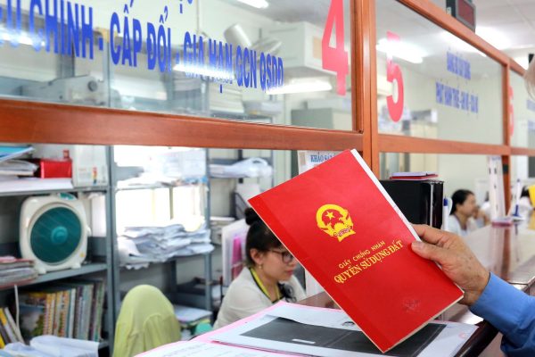 Từ hôm nay, hàng triệu người dân Hà Nội sẽ chứng kiến sự thay đổi lớn về thủ tục hành chính