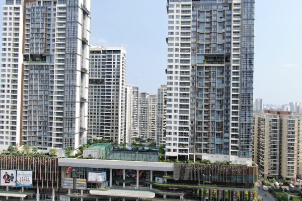 ‘giải phẫu’ lý do giảm giá nhà mãi vẫn ở trên giấy