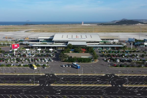 Sân bay Cam Ranh được đề xuất tăng công suất gấp nhiều lần