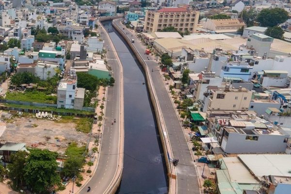 Hình ảnh TPHCM ‘thay da đổi thịt’ qua từng công trình