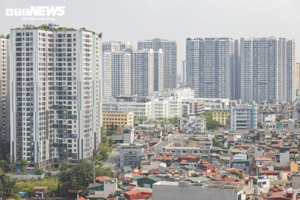 Độc lạ thị trường bất động sản tháng ‘cô hồn’: Tranh thủ mua nhà để hưởng ưu đãi