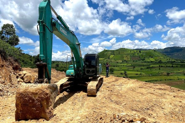 Đã tìm ra người ‘xẻ thịt’ ngọn núi nổi tiếng ở Gia Lai