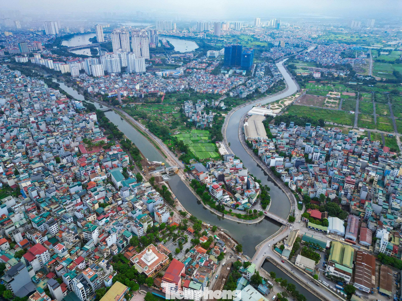 Hiện trạng sông Tô Lịch trước khi hóa công viên xanh- Ảnh 2. Hiện trạng sông Tô Lịch trước khi hóa công viên xanh- Ảnh 2.