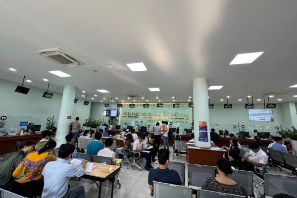 Chuyển chi nhánh Văn phòng Đăng ký đất đai về cấp xã phải đúng Luật đất đai