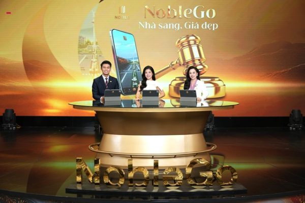 Nhà phố Noble Palace Tay Thang Long “chốt đơn” rẻ hơn thị trường gần 5 tỷ đồng trên livestream tối 17/10