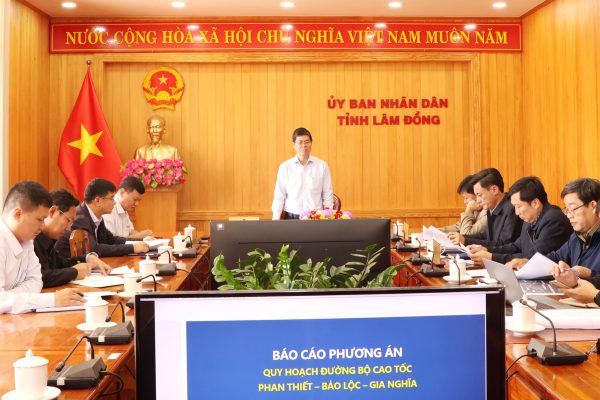 Hàng triệu người Lâm Đồng sắp đón tin vui: Sẽ đầu tư cao tốc Gia Nghĩa – Bảo Lộc – Phan Thiết dài hơn 140km, quy mô 4 làn xe