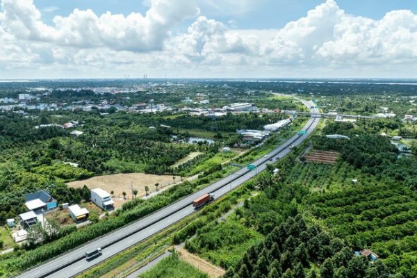 Cao tốc Trung Lương-Mỹ Thuận tăng phí từ 1/11