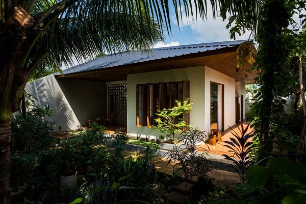 Thiết kế ngôi nhà 80m2 đầy ắp ‘ký ức’ con gái tặng mẹ