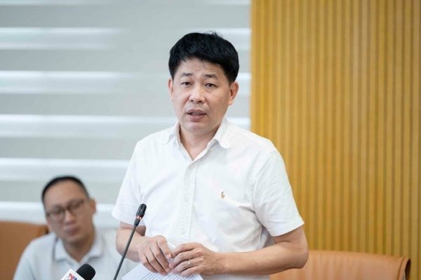 Làm sạch dữ liệu đất đai: Người dân sắp có thể nộp ảnh sổ đỏ photo qua VNeID