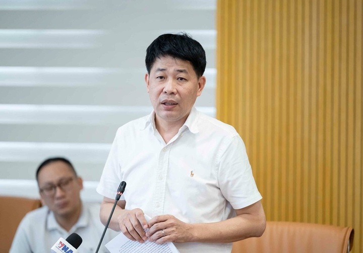 Làm sạch dữ liệu đất đai: Người dân sắp có thể nộp ảnh sổ đỏ photo qua VNeID- Ảnh 1.